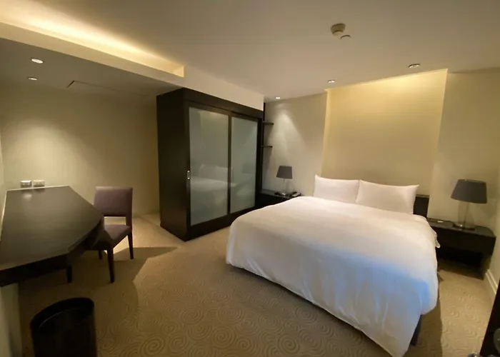 The Quarter Saladaeng By Uhg 4*